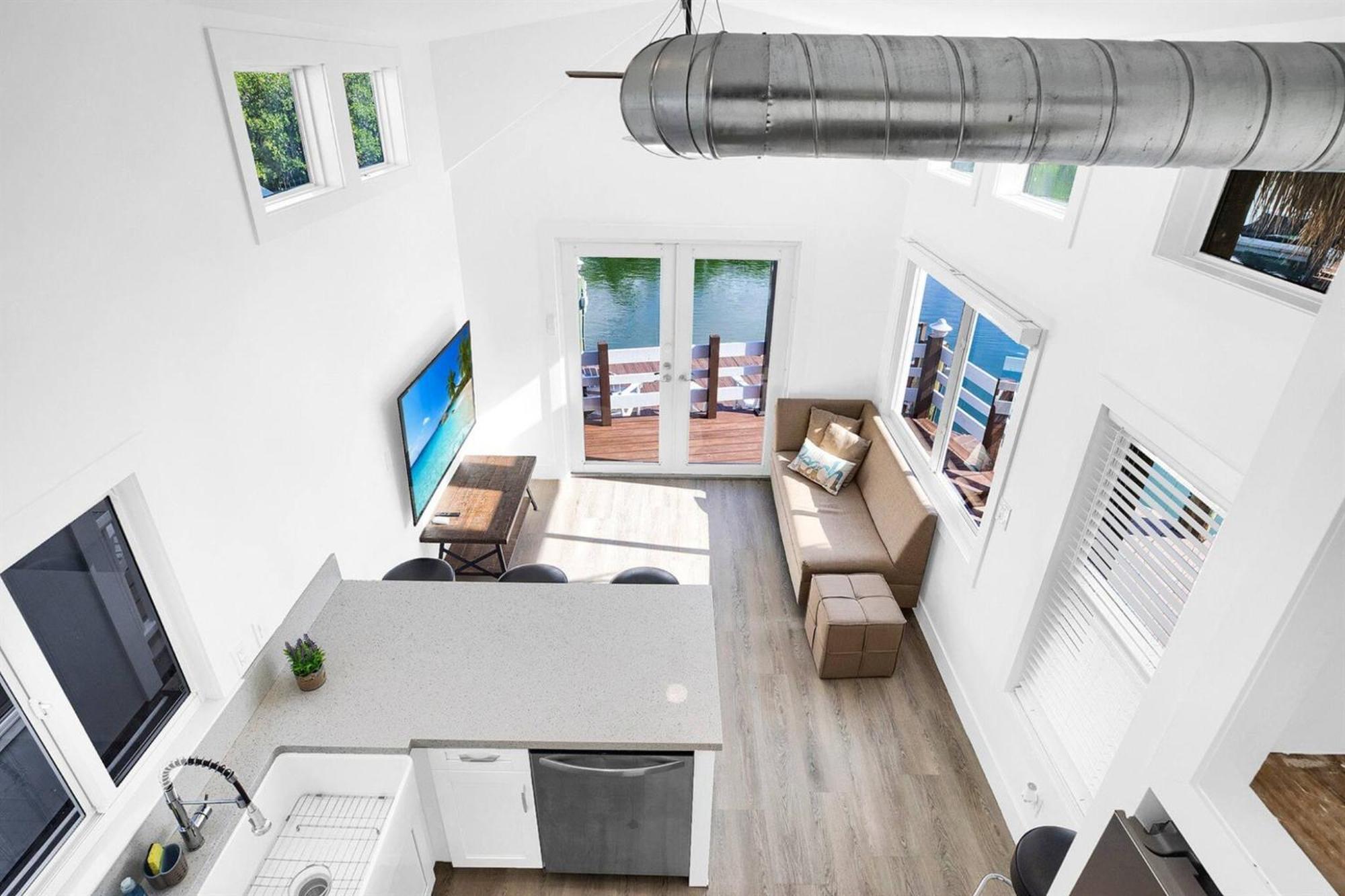 Tiny Home On Waterfront, Bay Views, Deck, Pool Jewfish الغرفة الصورة